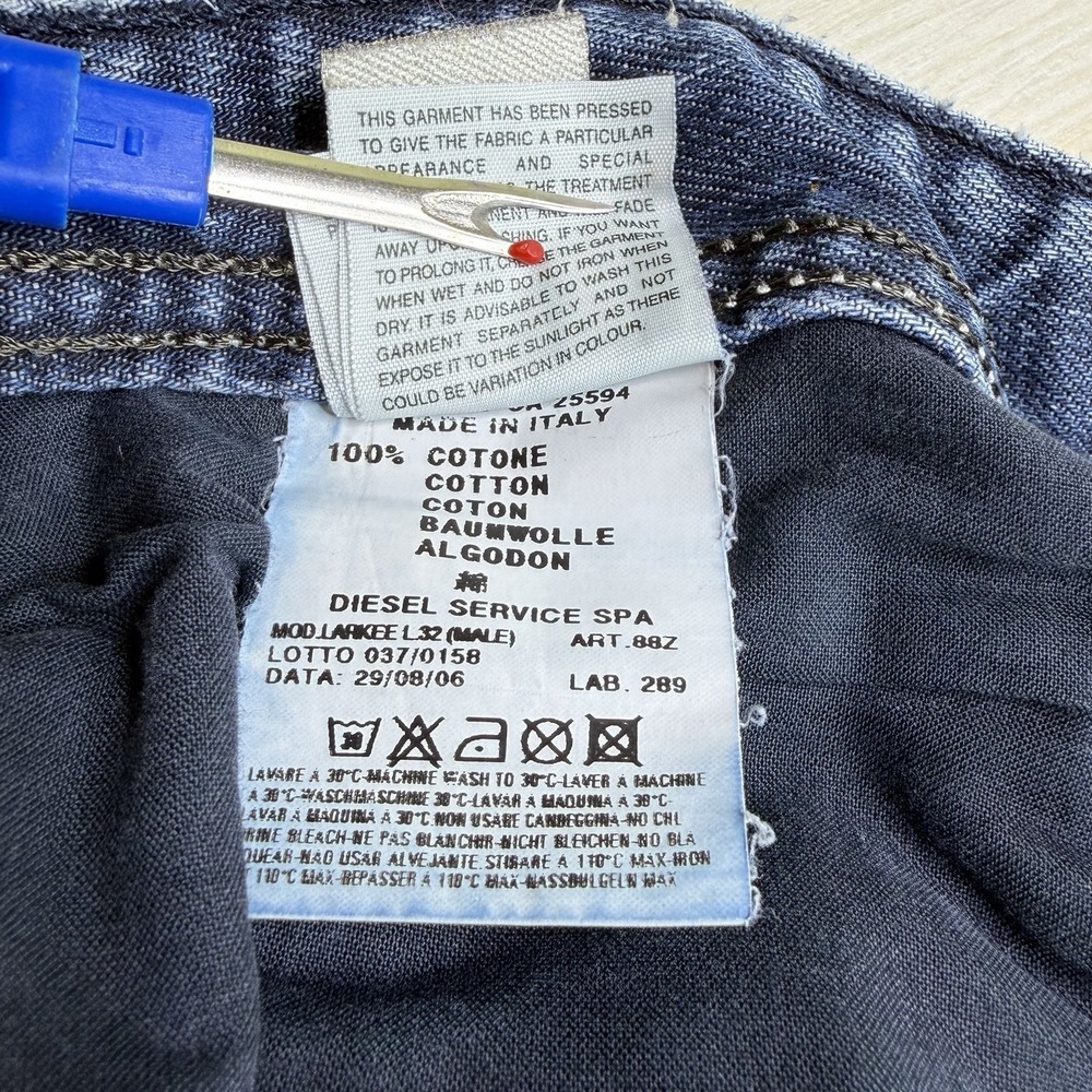 Diesel Industry Mens LARKEE Button Fly 5 Pocket Denim Jeans Blue Wash Size 34x32 - Picture 11 of 16